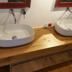 Piano doppio lavabo in legno