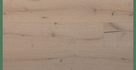Parquet moderno con tinta chiara, sbiancato